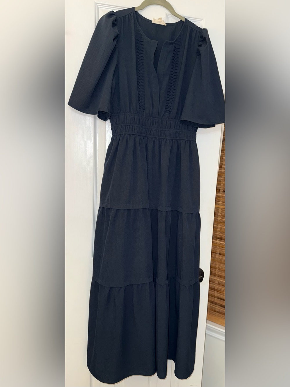 Entro Women’s Navy Tiered Maxi Dress with Smocked Waist Medium